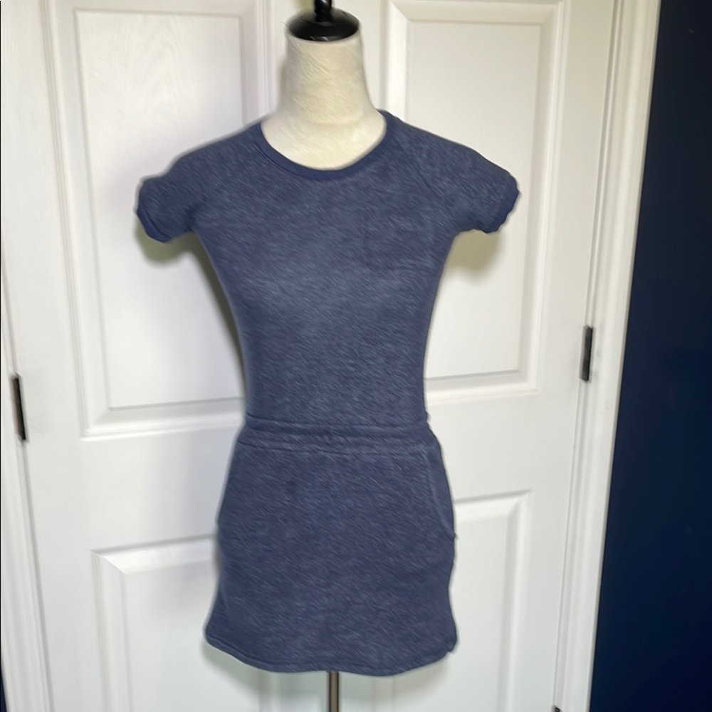Vince.‎ Youth Girls Short Sleeve Sweatshirt Dress in Blue Size Medium
